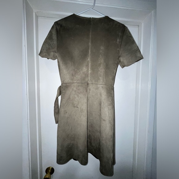 Dynamite Belted Suede Like Dress - Picture 6 of 7